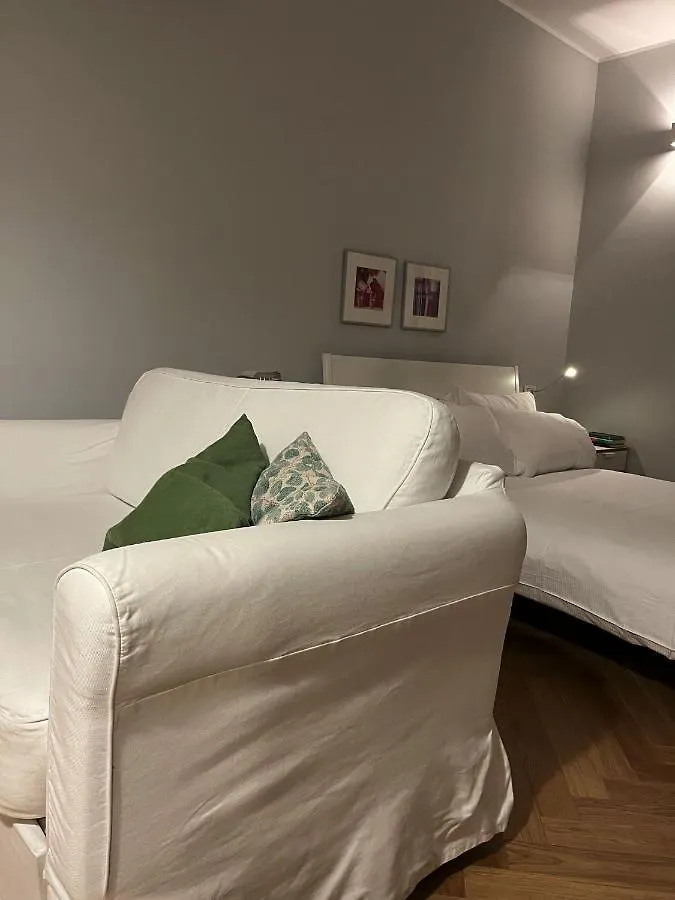 Sbam House Apartment Milan 0*,